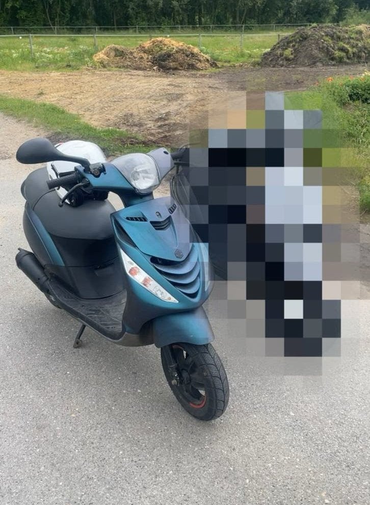 Zip 70cc a klasse(ruilen ook mogelijk), Fietsen en Brommers, Ophalen, Zo goed als nieuw, Zip