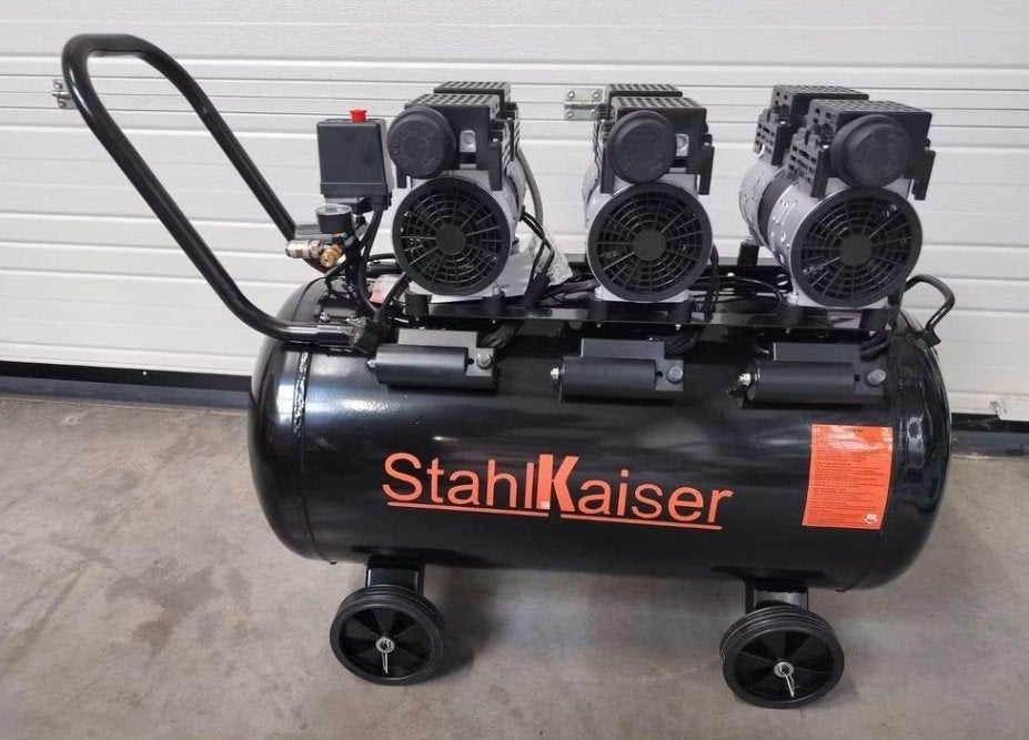 Stahlkaiser stille Olievrije Compressor 100 L 8 Bar .Nieuw!!, Ophalen, Nieuw, 400 tot 800 liter/min, Olievrij