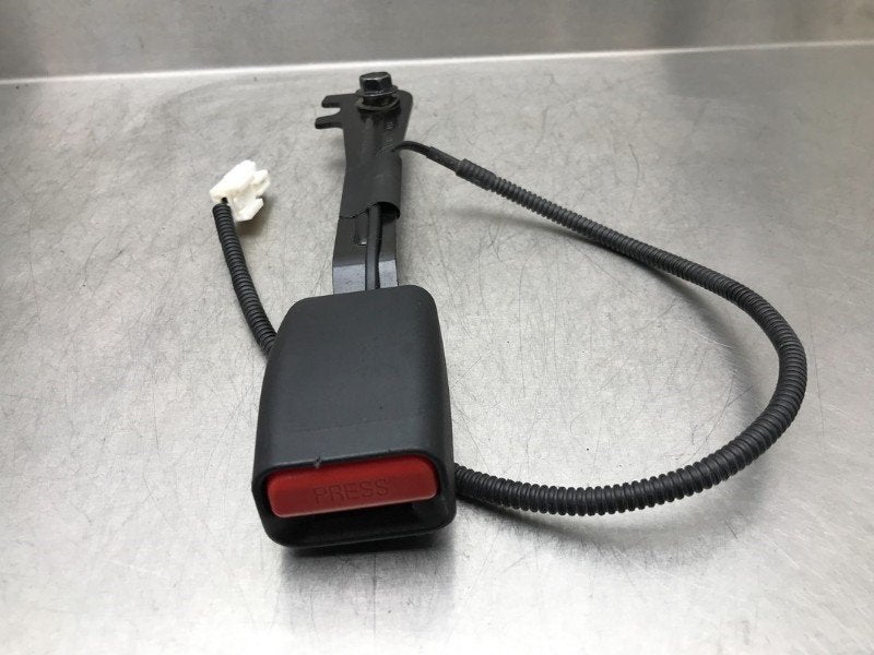 BOUCLE DE CEINTURE DE SECURITE AVANT DROIT Sportage (SL), Utilisé, Kia