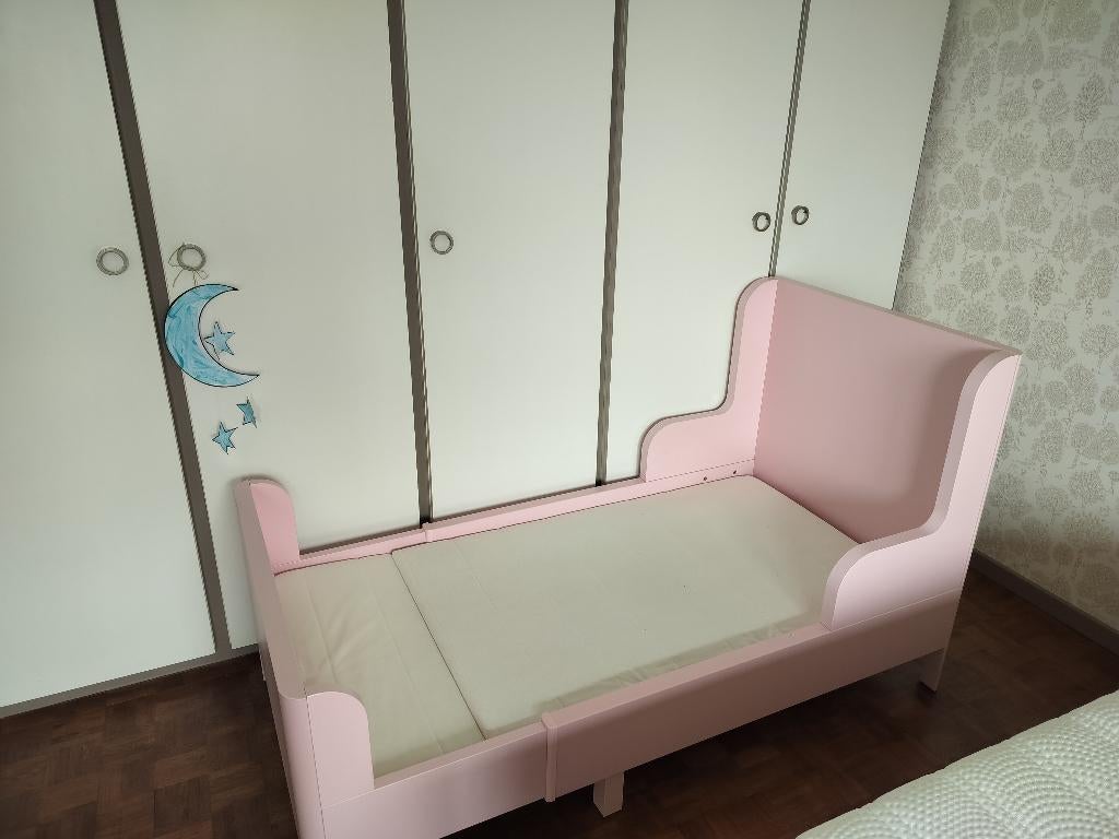 Meegroeibed, Ophalen, Zo goed als nieuw, Matras