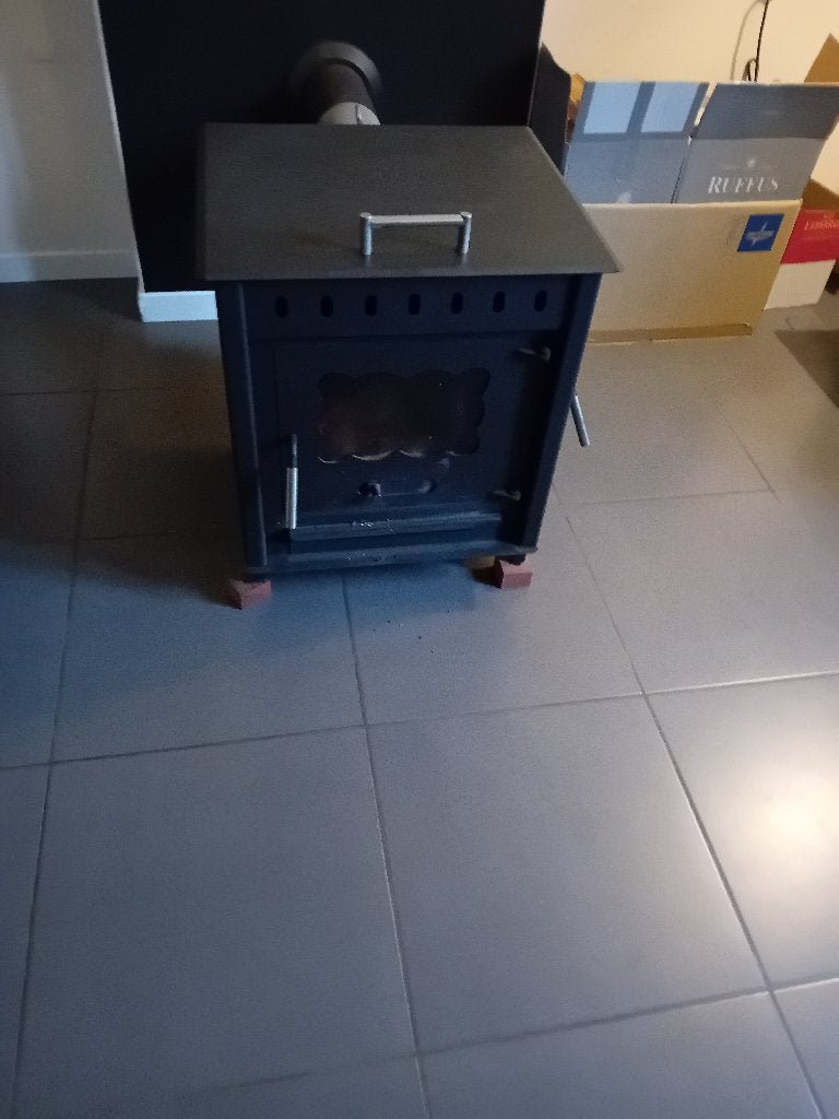 POELE A BOIS, Bricolage & Construction, Enlèvement, Comme neuf, Poêle