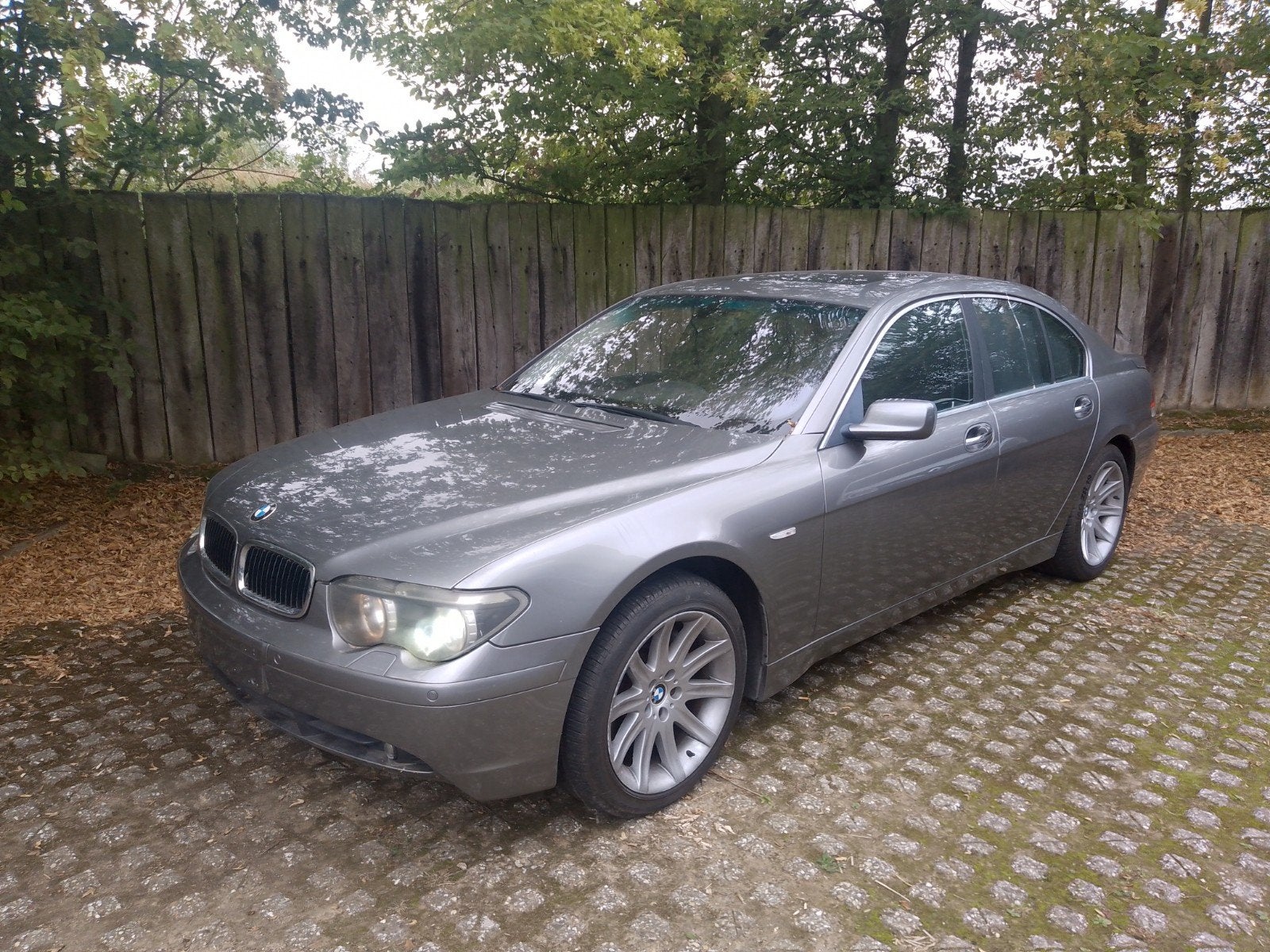 TE KOOP — BMW 745i E65 V8 4.5 — 2005 — VOLLEDIGE OPTIES, Auto's, Automaat, Zwart, Leder, Particulier