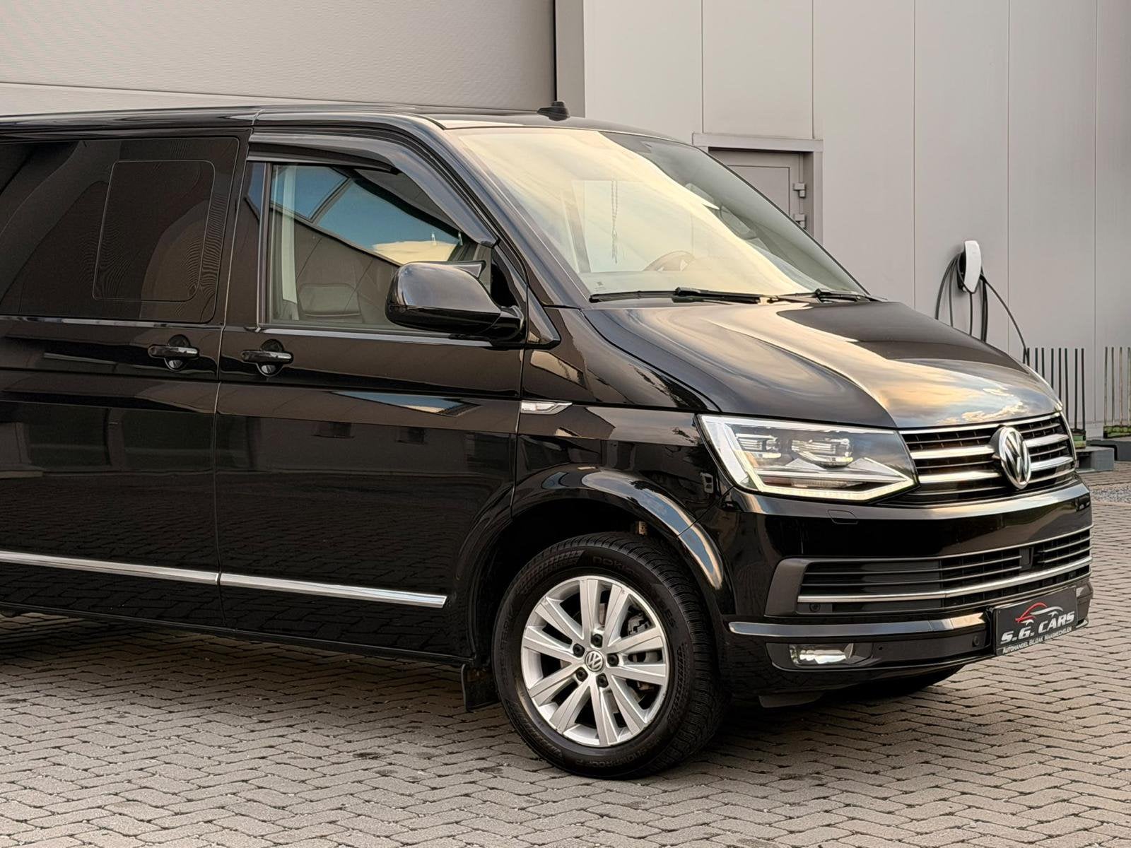 Vw multivan 2.0 tdi automaat  150 pk, Auto's, Automaat, Monovolume, https://public.car-pass.be/recalls?lang=nl, Euro 6