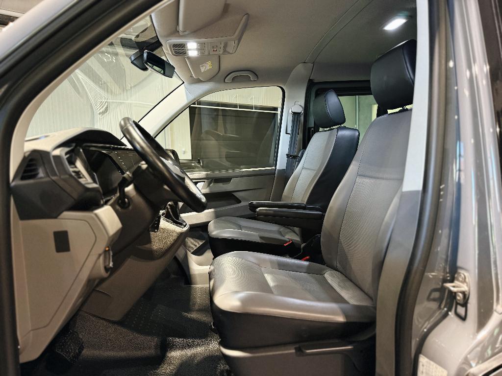 Cargo léger Volkswagen Transporter T6.1 Sportline Edition, Cuir, Achat, Entreprise, Entretenue par le concessionnaire