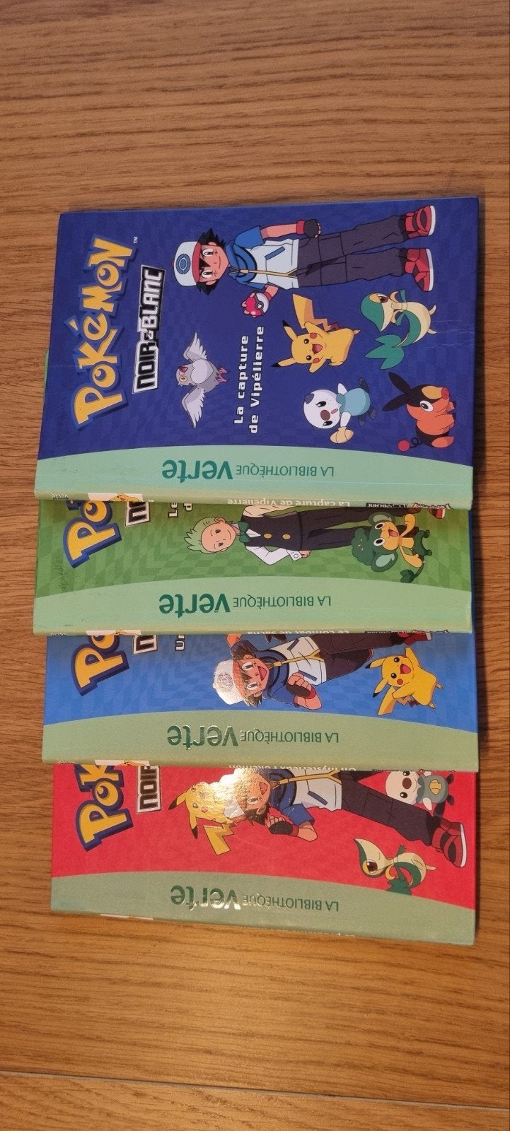 Bibliothèque verte Pokemon 1-4, Enlèvement