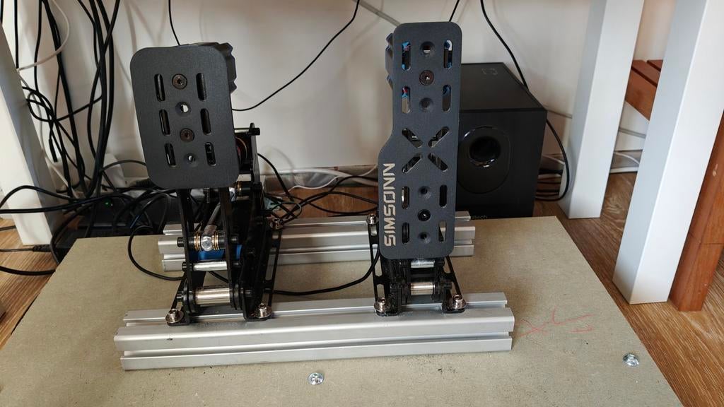 Simsonn Plus X 2 pédalen met haptic, Computers en Software