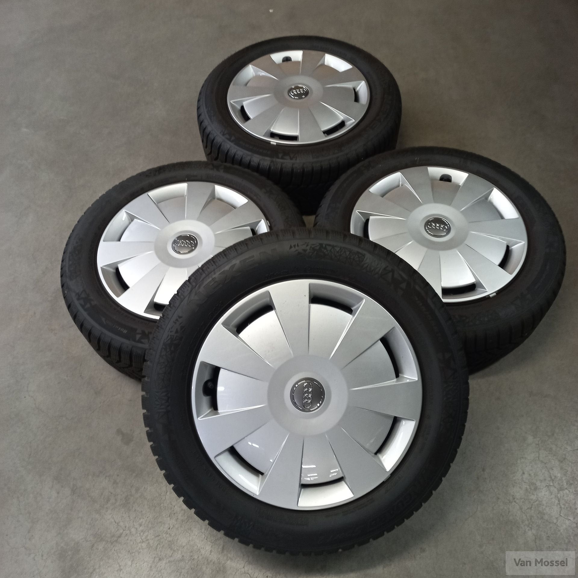Audi A3 Nexen Winguard Sport 2 205/55/R16 91H, Gebruikt, -, Banden en Velgen, -
