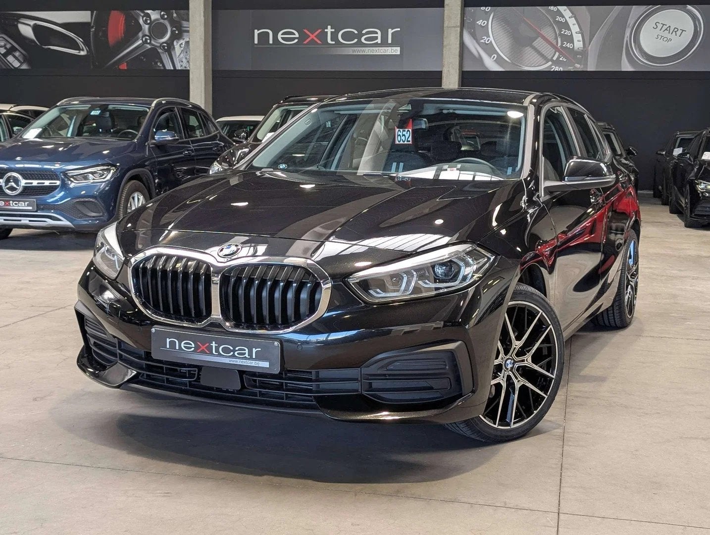 BMW 1 Serie 116 dA Hatch New *SIEGES SPORT-LED-NAVI-CRUISE-C, Autos : Divers, 1496 cm³, Automatique, BMW, Noir
