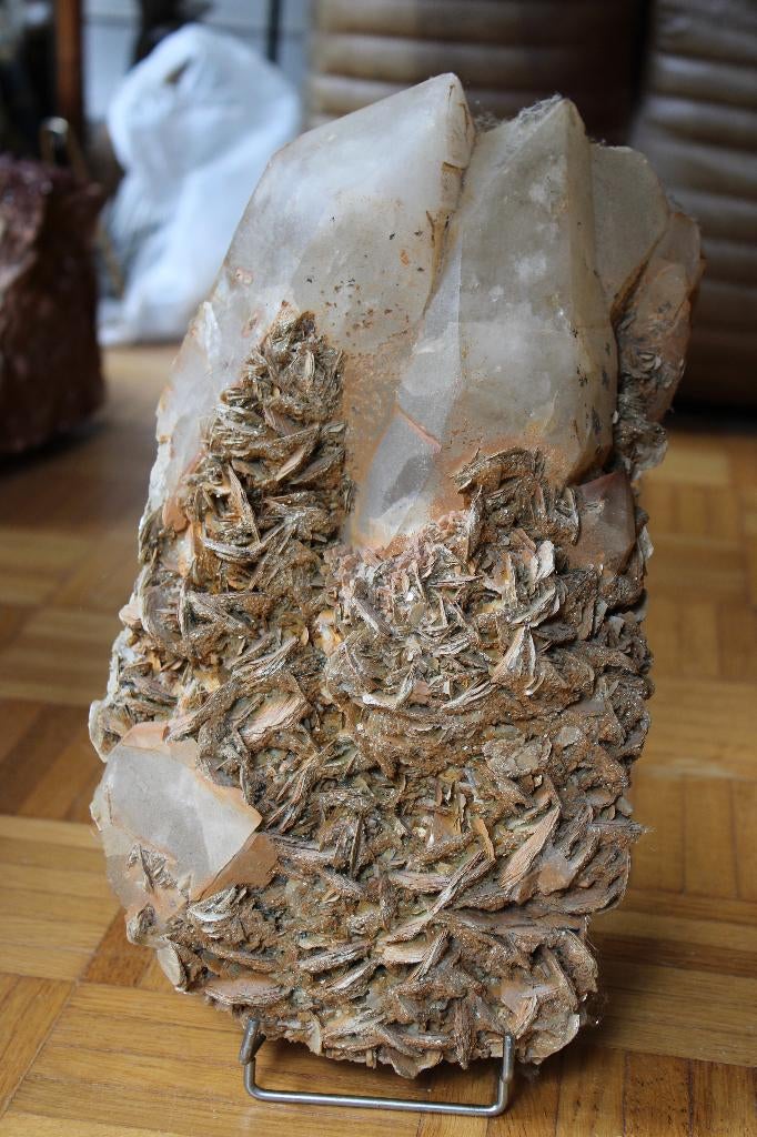 KWARTS met MUSCOVIET uit Brazilie  8,2 kg!!, Ophalen of Verzenden, Mineraal
