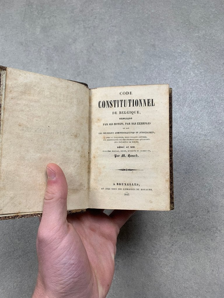 Code constitutionnel de la Belgique - 1843, Antiquités & Art, Envoi