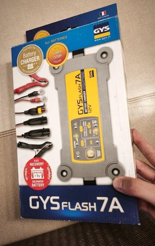 (envoi vinted) chargeur maintien batterie voiture neuf, Nieuw