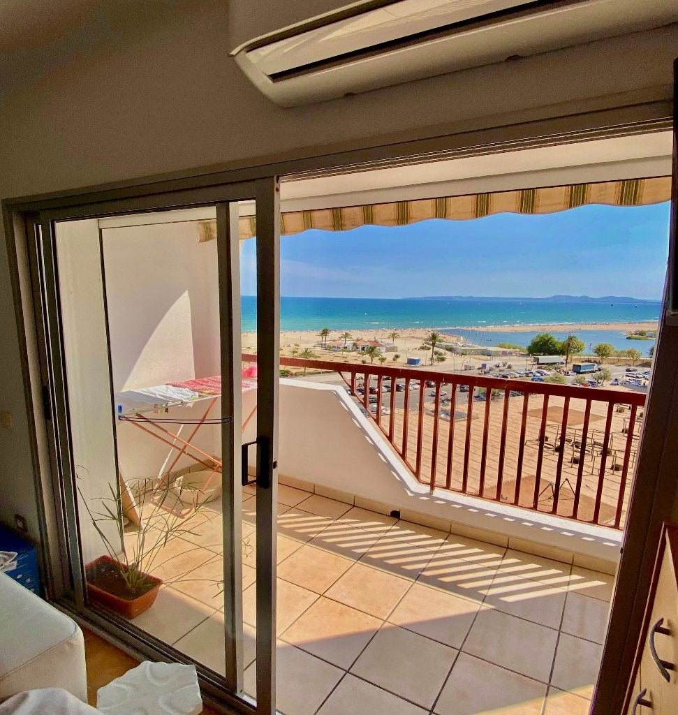 Empuriabrava plage Espange 30 min France 2-4 peoples  2 bdr, Vakantie, Vakantiehuizen | Spanje, Costa Brava, Appartement, Stad