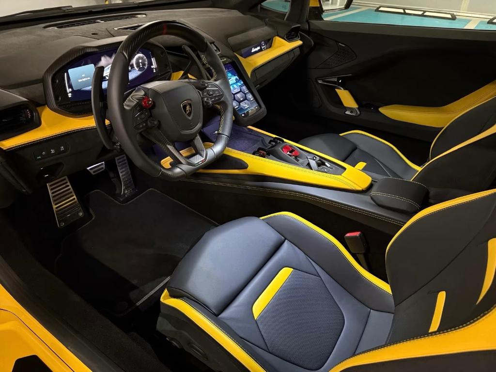 NEW TEMERARIO HYBRID 920PK CARBON/BLACK/SONUS/SAFE/LIFT/PARK, Autos, Lamborghini, Cuir, Autres modèles, Achat, Euro 6