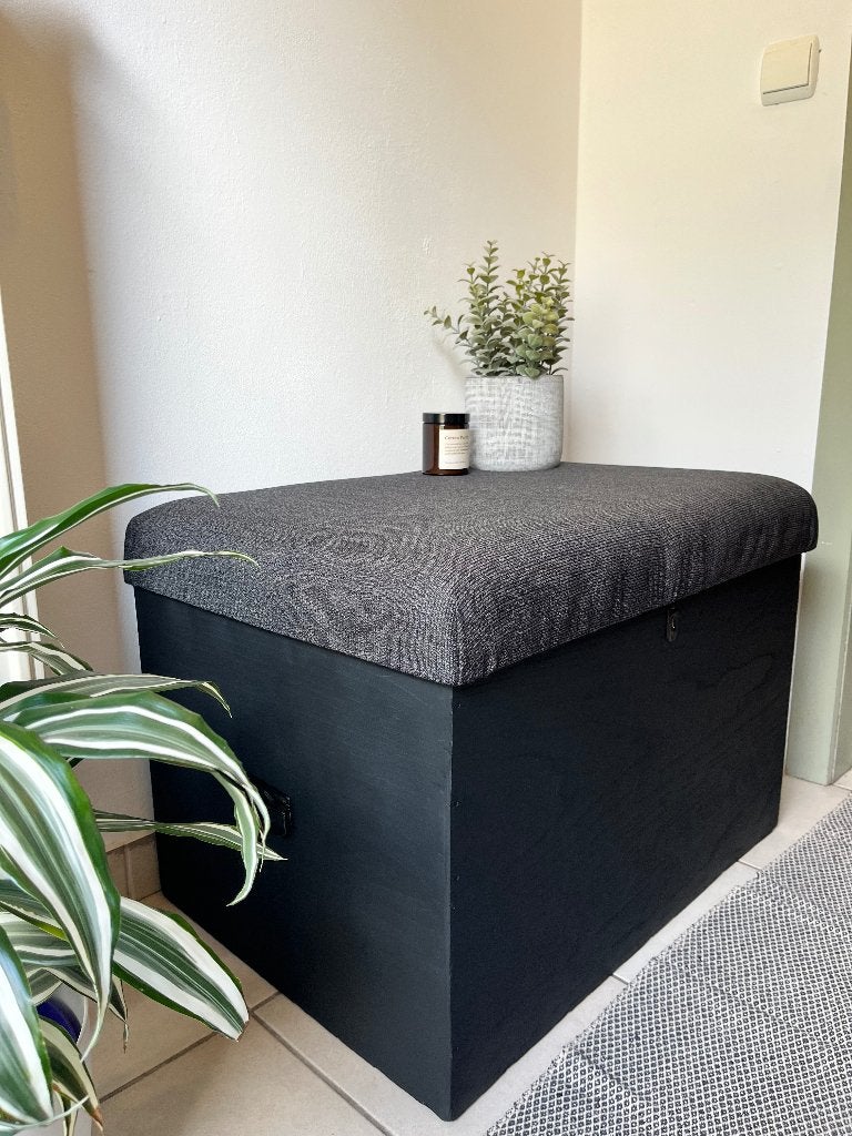 Coffre rangement bois noir et siège, 50 – 75, 50 à 100 cm, Comme neuf, Enlèvement