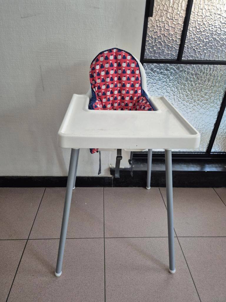 Chaise pour enfant Ikea Antilop + plateau de salle à manger, Enlèvement