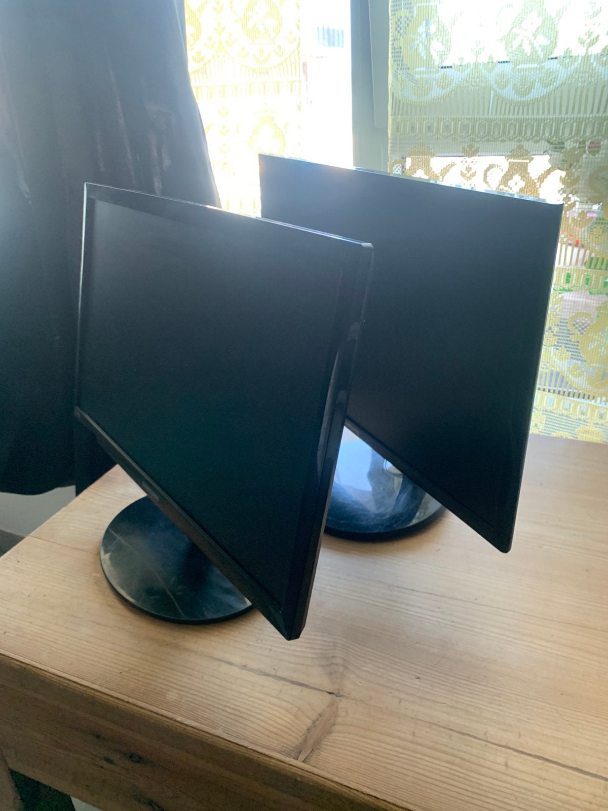 Lot de 2 écrans Samsung 60hz / 1080p FullHD, Enlèvement, Comme neuf, HDMI
