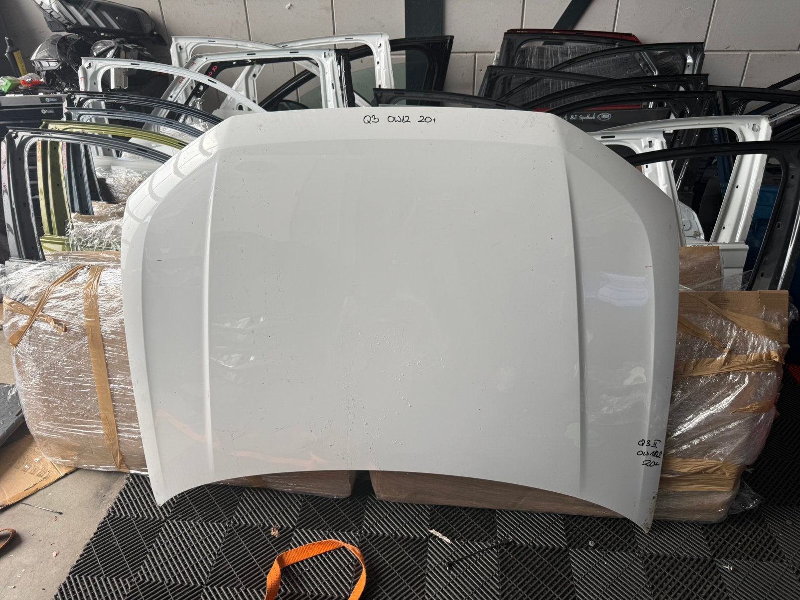 Audi Q3 83A F3 Motorkap 2019+ orgineel, Ophalen, Audi, Motorkap