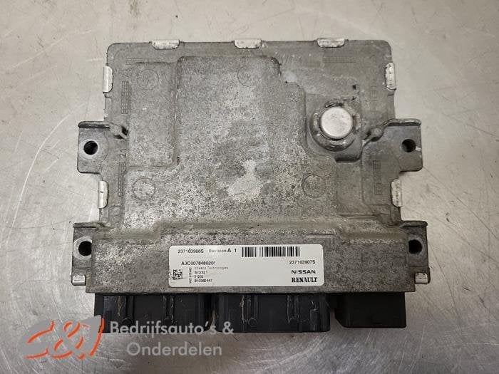 Ordinateur gestion moteur d'un Renault Master, Autos : Pièces & Accessoires, Électronique & Câbles, Renault, Utilisé, 3 mois de garantie