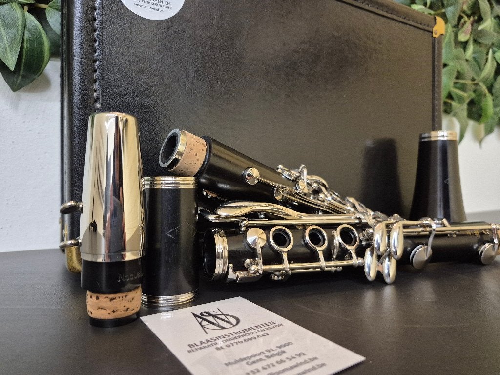 Noblet Artist LeBlanc Bb-Klarinet 17/6, Muziek en Instrumenten, Bes-klarinet, Ophalen of Verzenden, Zo goed als nieuw, Met koffer