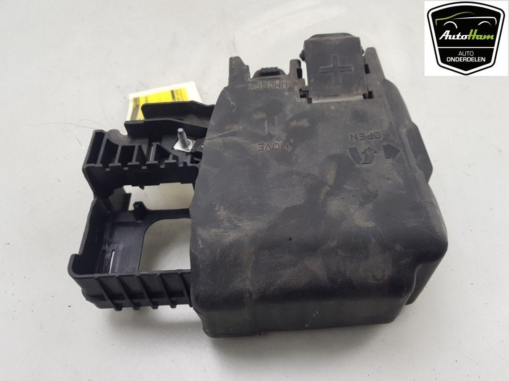 BOITIER FUSIBLES Opel Corsa E (01-2014/06-2019) (|13491092|), Dhr. J. Ham, Administratie@autoham.nl, Opel, Utilisé