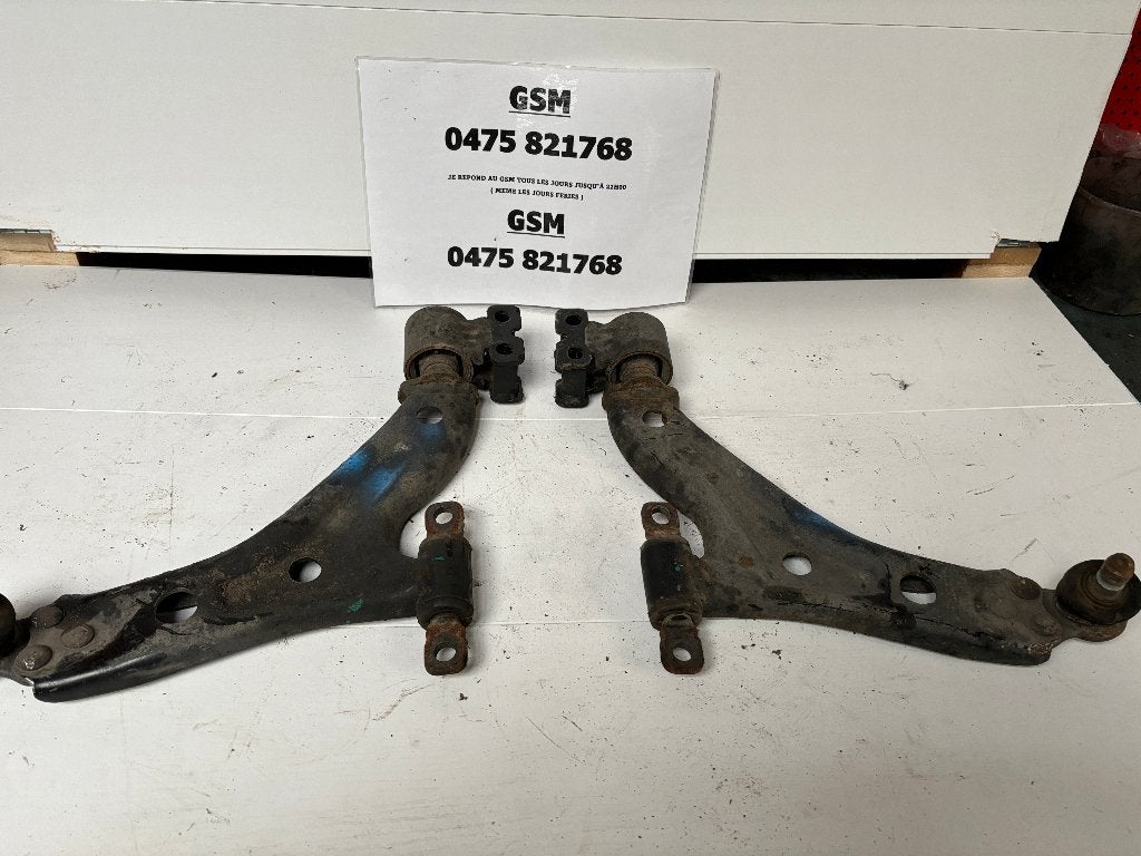 TRIANGLE DE SUSPENSION OPEL KARL, RUE BRIGADE PIRON 307, Enlèvement, Utilisé, Garage_bila@yahoo.fr