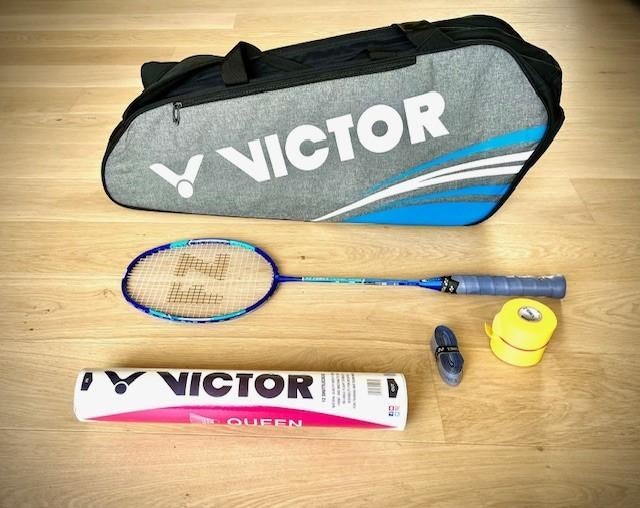 Badmintonset met sporttas en pluimpjes, Ophalen, Zo goed als nieuw