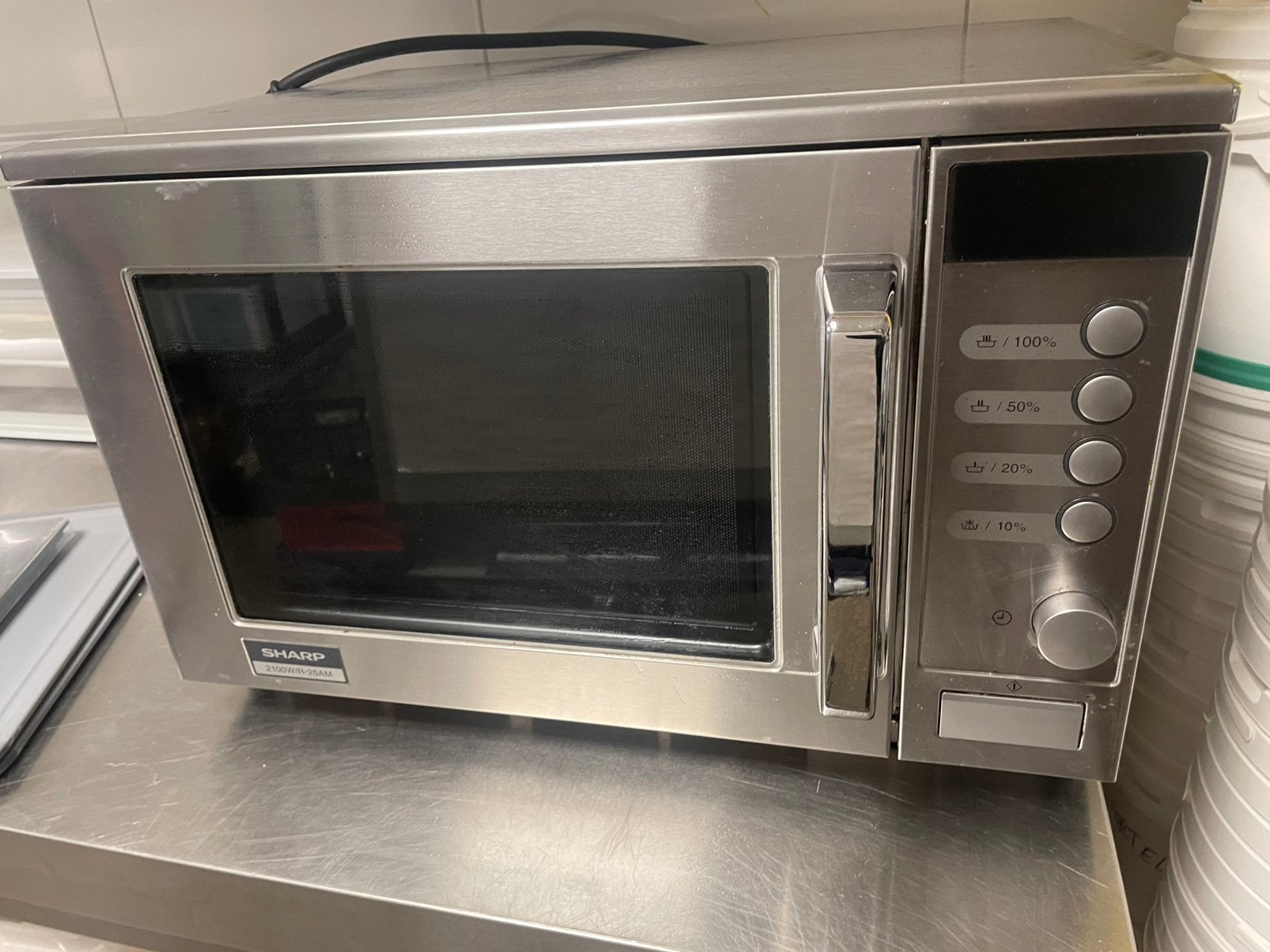 Microgolf sharp 2100 w, Elektronische apparatuur, Ophalen, Zo goed als nieuw, Oven