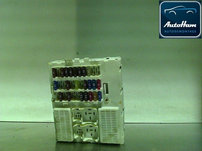 BOITIER FUSIBLES Transit Connect (|7T1T14A073BA|518774500|), Utilisé, Ford