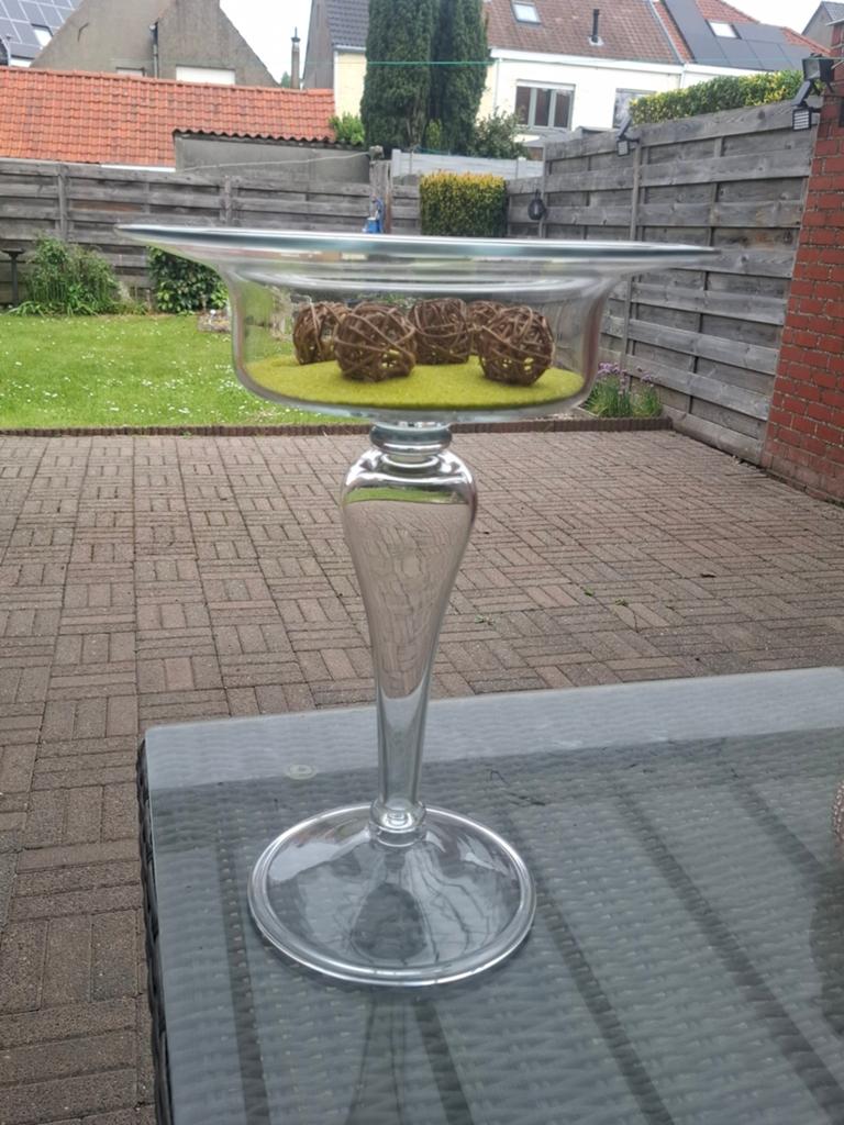 Glazen stolp ongeveer 40 cm hoog, Huis en Inrichting, Woonaccessoires | Stolpen, Ophalen