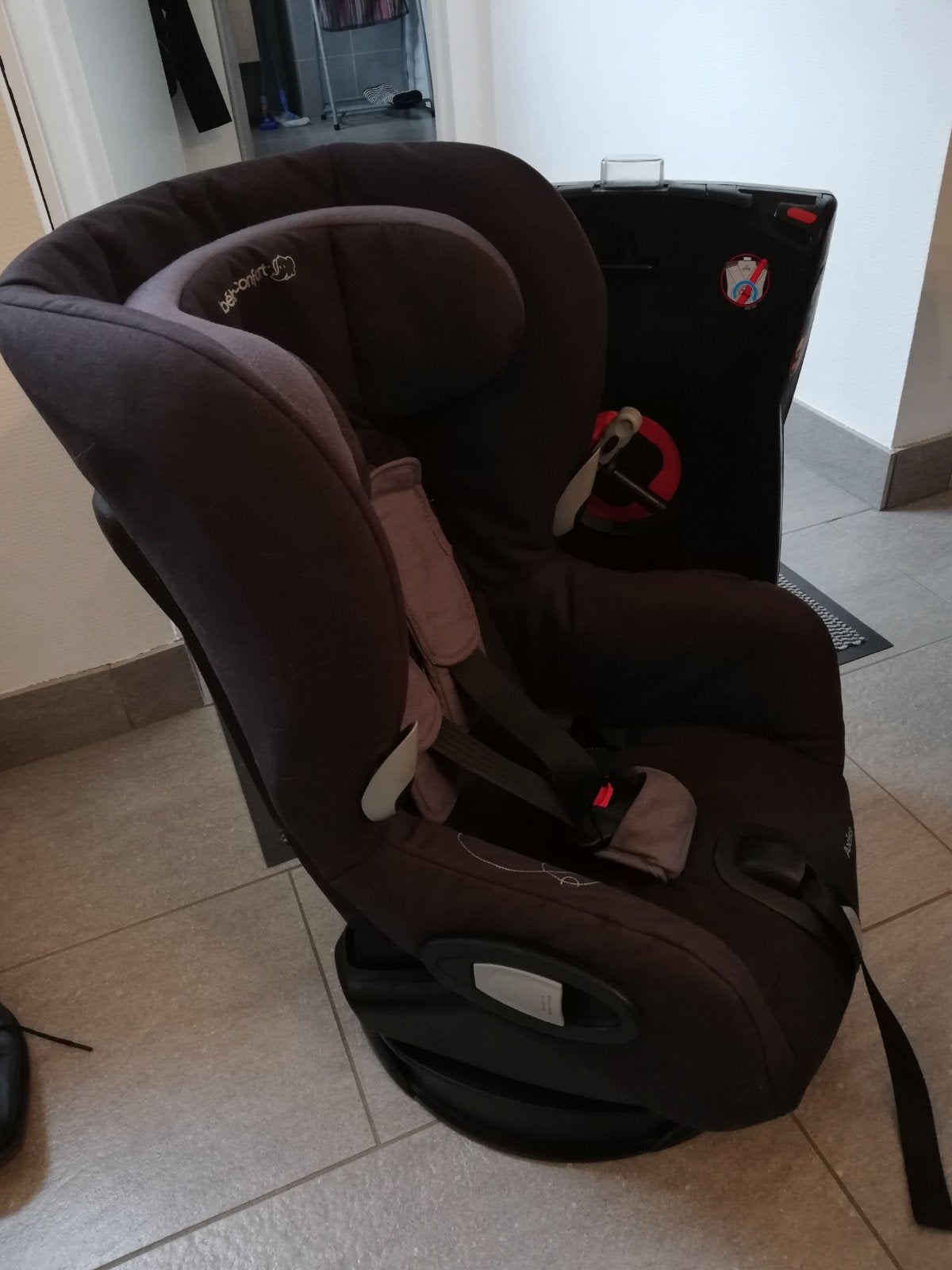Siège auto Bébéconfort, Enfants & Bébés, Sièges auto, Enlèvement