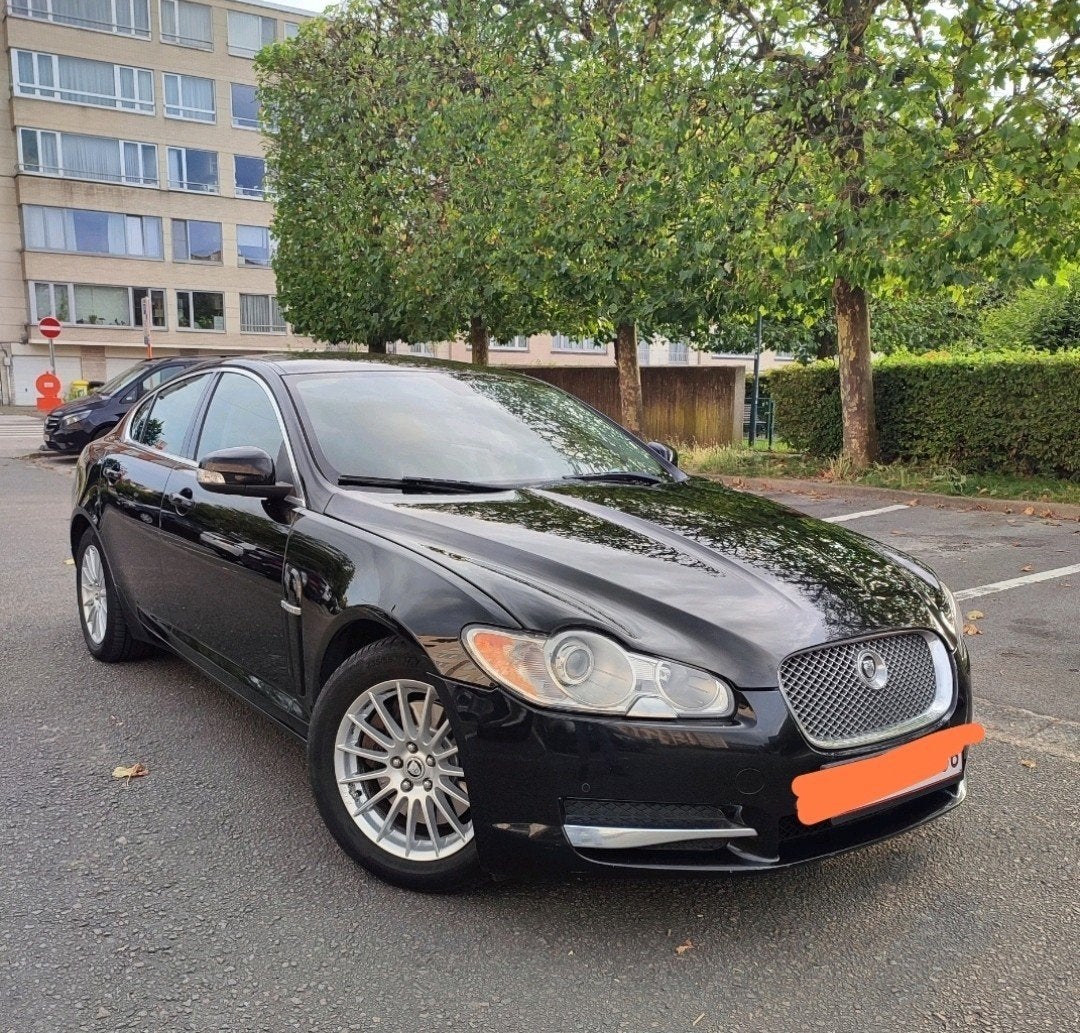 Jaguar XF 2.7 V6 Diesel, avec ct ou export, moteur/boîte ok, Achat, Carnet d'entretien, XF, Automatique