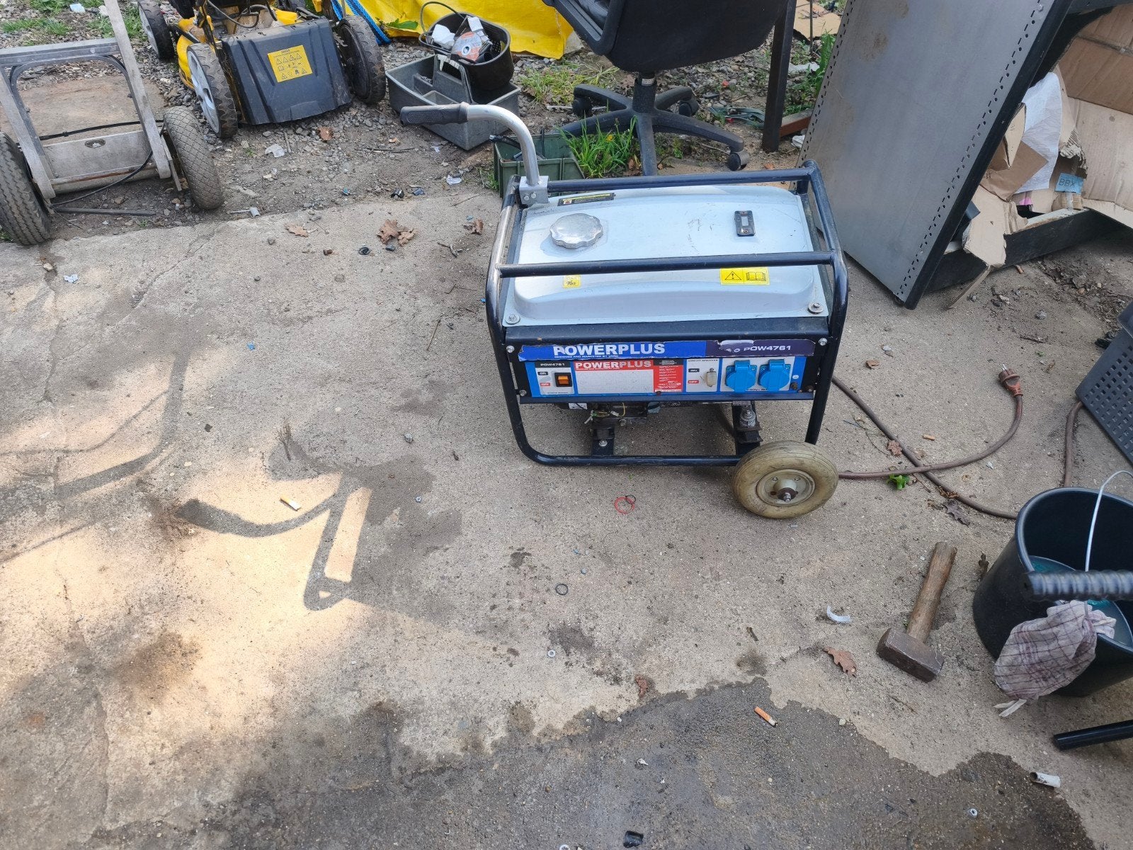 Stroomgroep benzine, Doe-het-zelf en Bouw, Aggregaten, Ophalen, Benzine