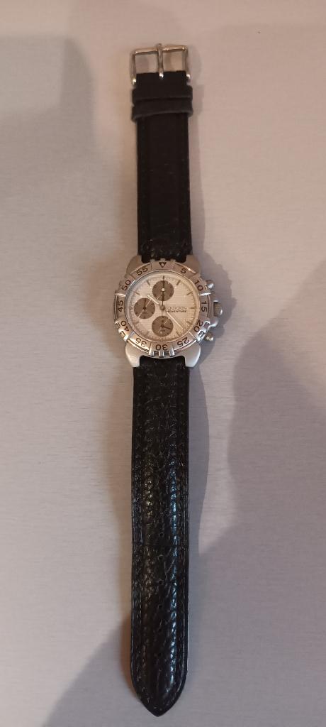 HORLOGE-ADIDAS, Ophalen, Zo goed als nieuw
