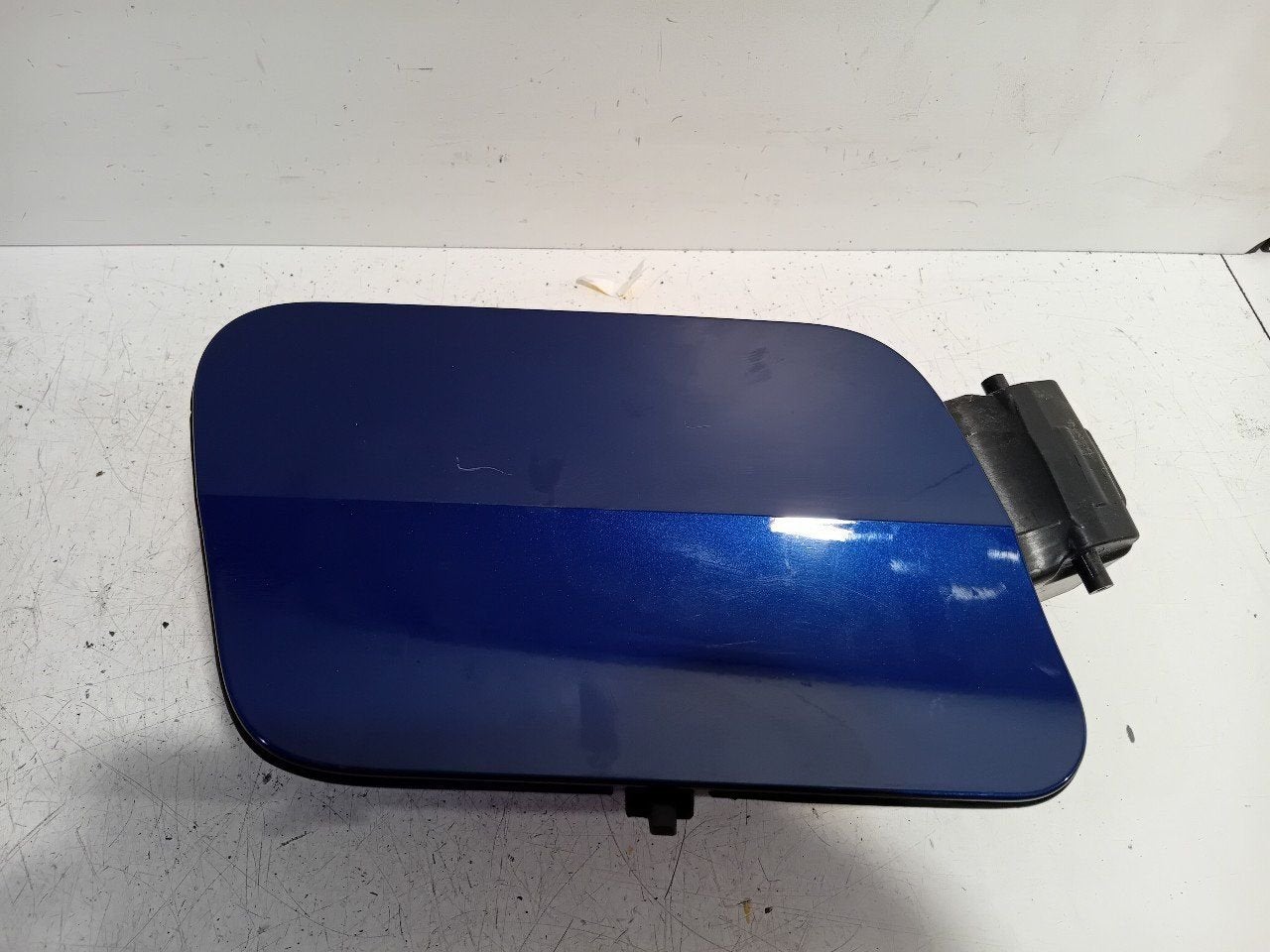 Tank klep Peugeot 3008, Onderdelen@venauto.nl, Van der Ven Autorecycling B.V., Ettenseweg 76, 4706 PB Roosendaal, The Netherlands