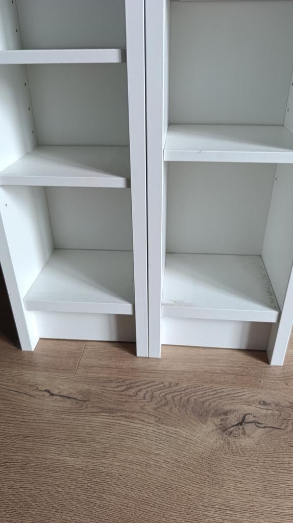 Ikea wandkast wit GNEDBY (2 stuks beschikbaar), Huis en Inrichting, Ophalen