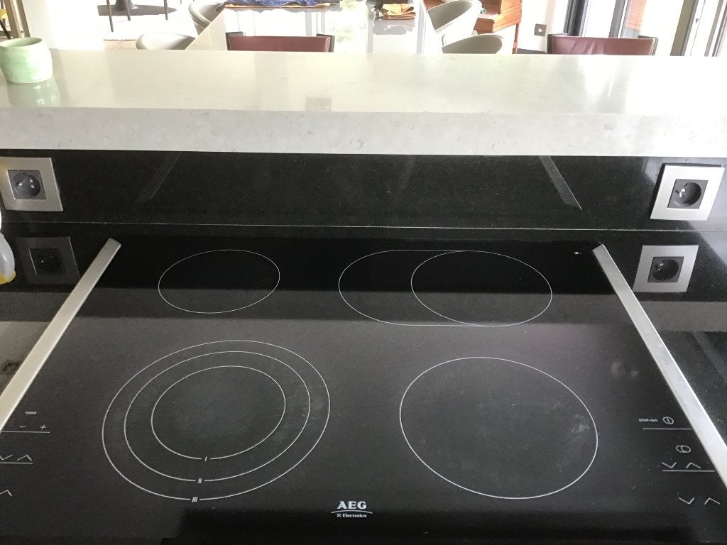 Glaskeramische kookplaat in prima staat, Electroménager, Tables de cuisson, 4 zones de cuisson, Enlèvement, Utilisé, Encastré