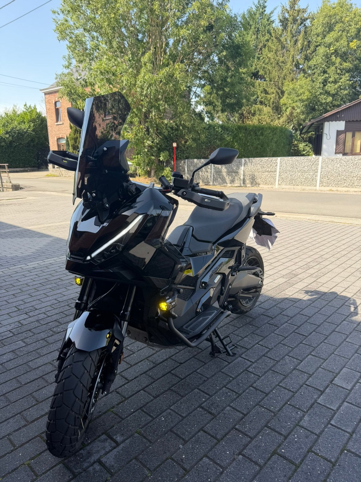Honda Xadv750, Motos, Scooter, Occasion, 2 cylindres, Particulier