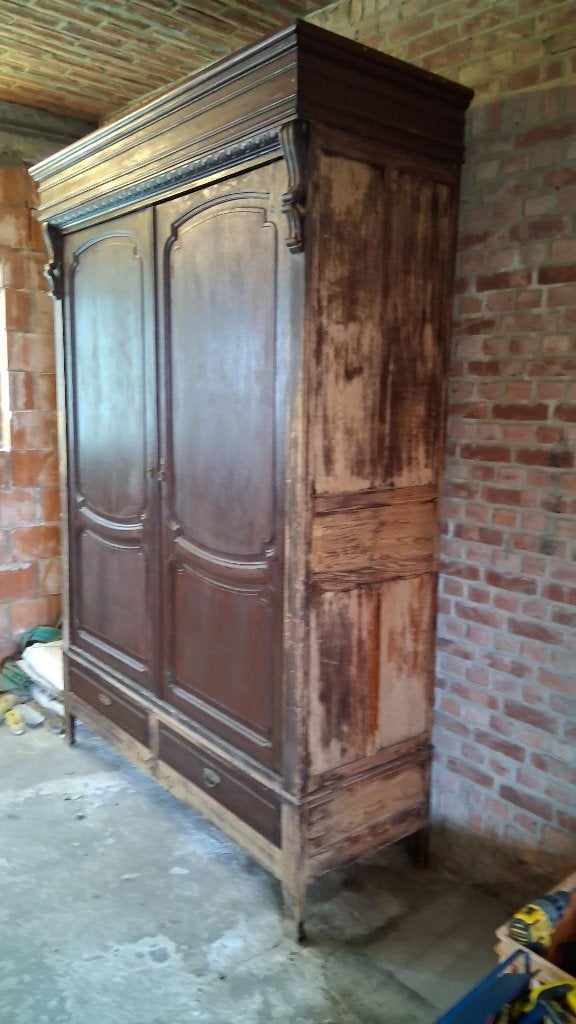 armoire en pitchpine complètement massive, Enlèvement
