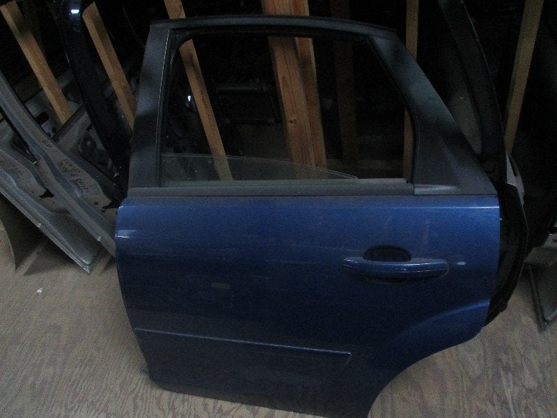 PORTIER LINKS ACHTER Ford Focus 2 (01-2004/09-2012), Gebruikt, Deur, Achter, Henry-Ford-Straße  1
50735  Köln, DE