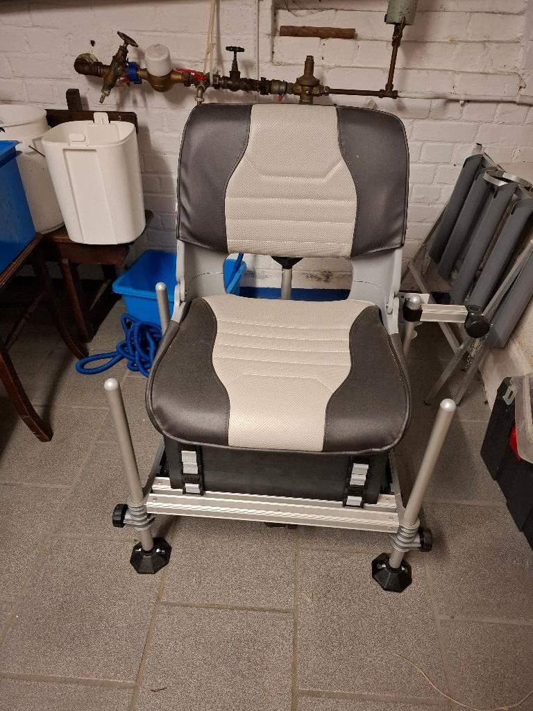 Nouvelle station de pêche Fcs9, Sports nautiques & Bateaux, Enlèvement, Neuf, Ensemble complet
