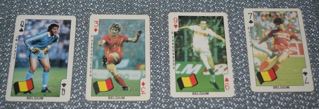 Dandy Bubble Gum / 4 Belgische voetballers, Verzamelen, Ophalen of Verzenden, Gebruikt, Spelerskaart