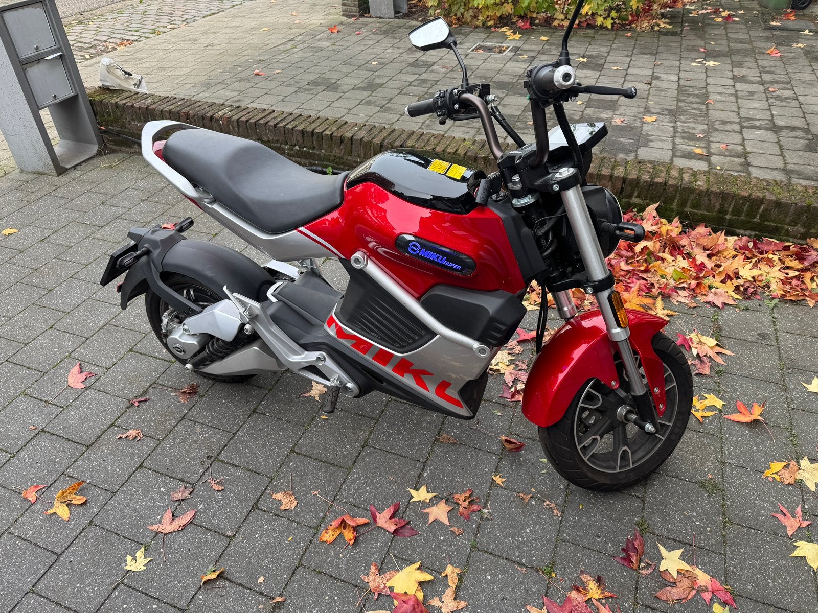 Miku sunra elektrisch, Ophalen, 11 kW of minder