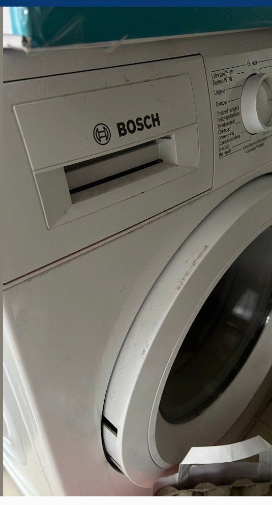 Bosh wasmachiene 4, Elektronische apparatuur, Ophalen, Zo goed als nieuw