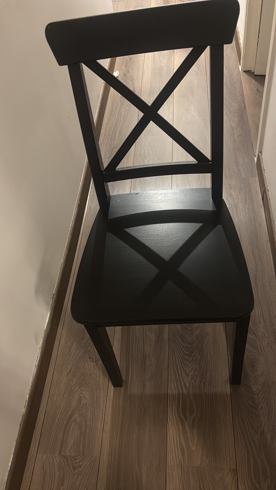IKEA stoel, zwarte kleur, Ophalen, Gebruikt, Zwart, Vier