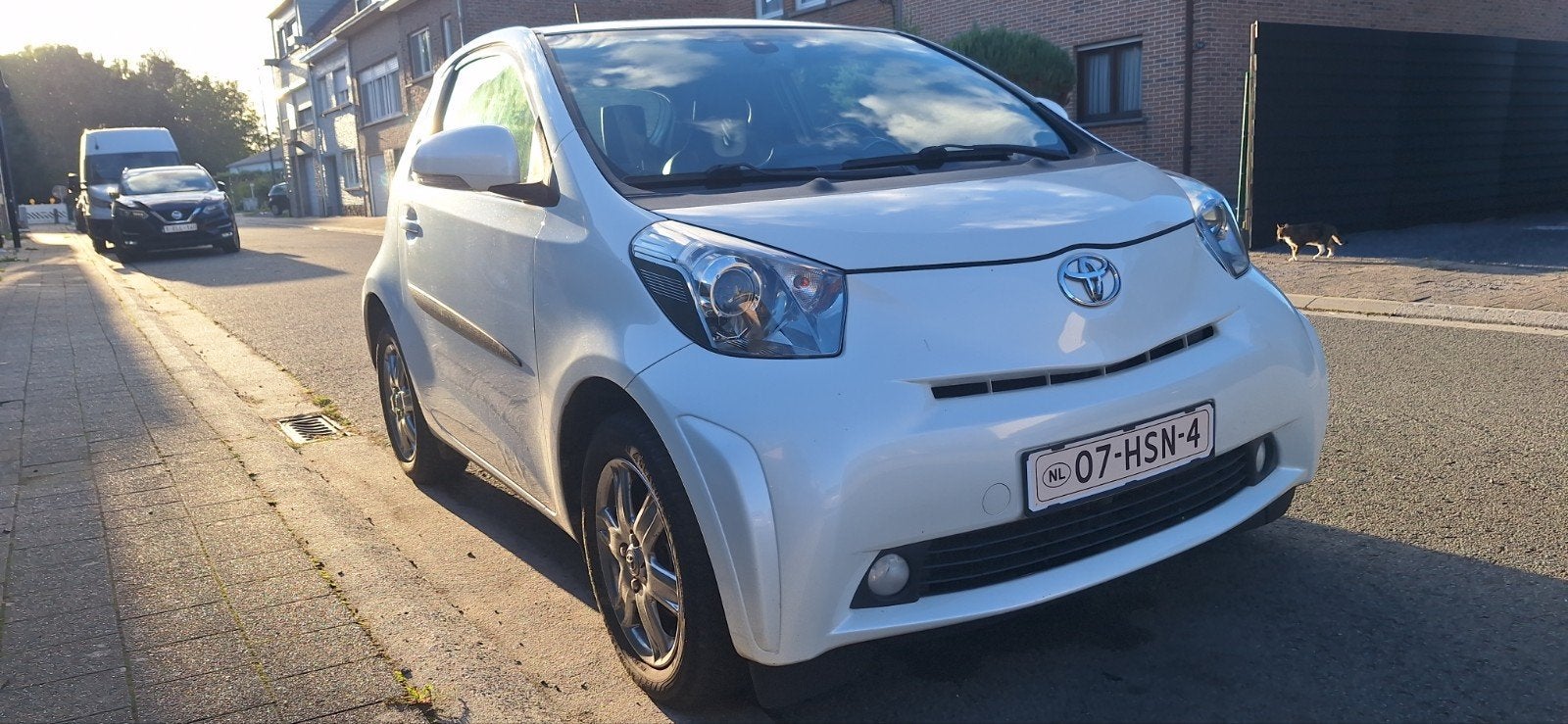 Toyota iQ 1.0 VVT-i full option, Autos, Achat, Boîte manuelle, Vitres électriques, Particulier