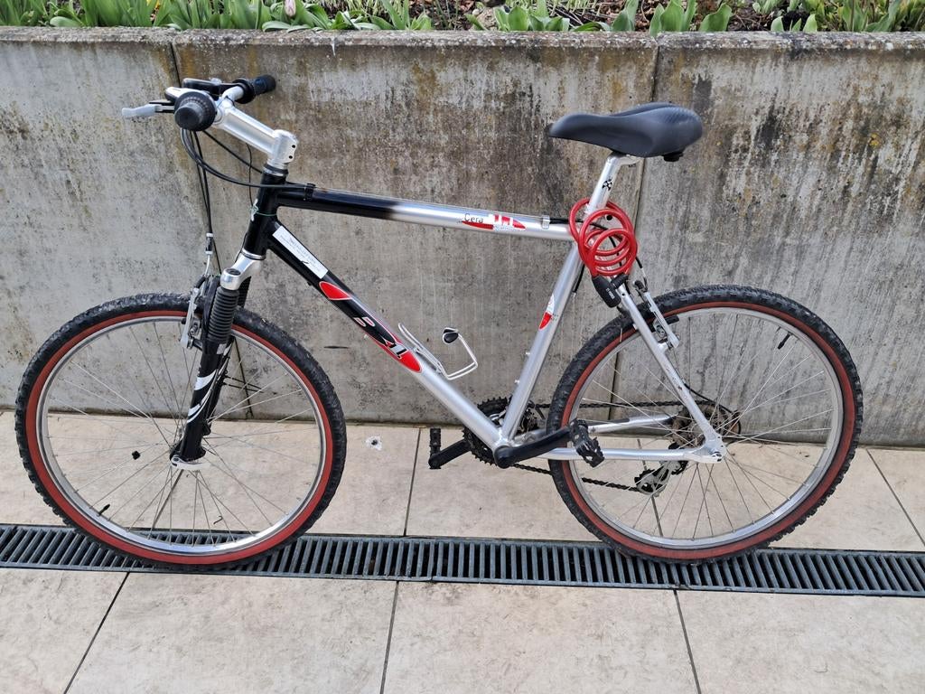 B-one Cera, Fietsen en Brommers, Ophalen