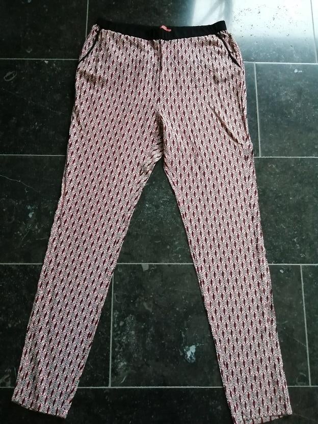 Broek van Edc by Esprit, Vêtements | Femmes, Taille 38/40 (M), Enlèvement ou Envoi, Autres couleurs, EDC by Esprit