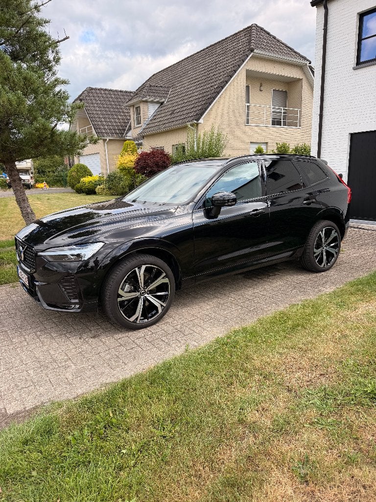 Volvo XC60 Plus Dark, Autos, Volvo, Particulier, XC60, Caméra 360°, ABS, Caméra de recul, Phares directionnels, Régulateur de distance
