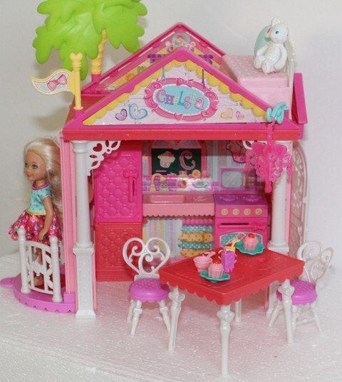 Barbie Chelsea Clubhouse – Speelhuis met pop – BDG50, Kinderen en Baby's, Ophalen of Verzenden, Zo goed als nieuw, Barbie