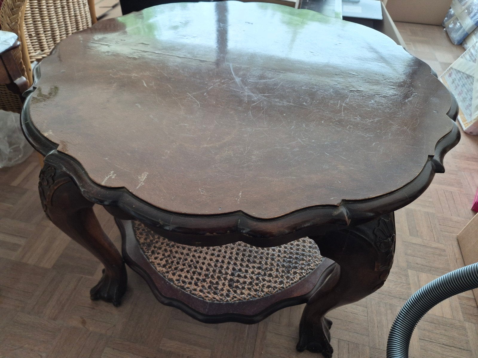 Table basse en bois foncé, Maison & Meubles, Tables | Tables de salon, Enlèvement